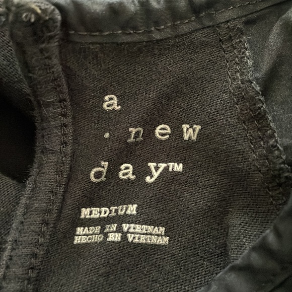 A New Day Puff Long Sleeves Jersey Style top- Black- size Medium - Picture 6 of 10